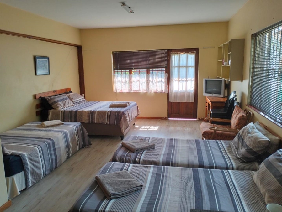 9 Bedroom Property for Sale in Bayswater Free State